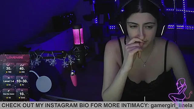 Gamergirl-Linela online show from November 20, 11:50 pm