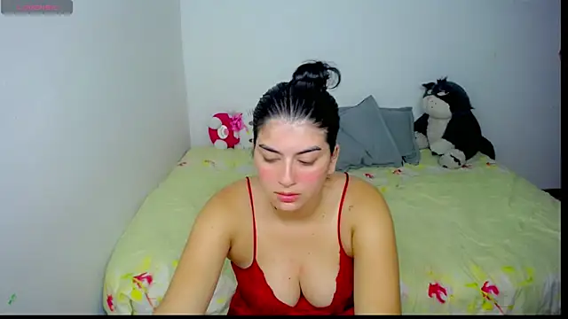 hello kityy25 online show from July 19, 3:42 am