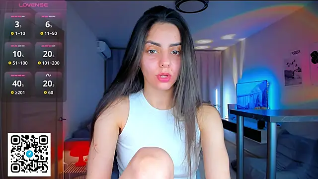 EmiliaZen online show from February 18, 9:58 pm