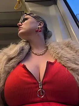 Sexybiene969 online show from March 14, 5:03 pm