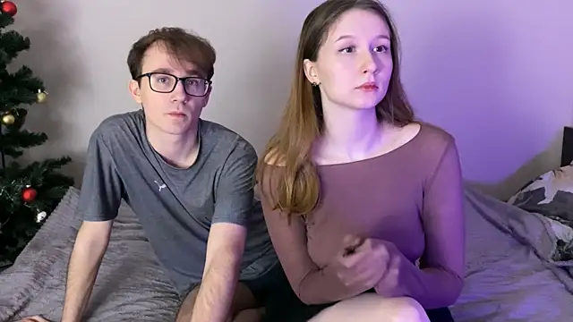 Sabrinaanddaniel online show from January 11, 4:01 pm