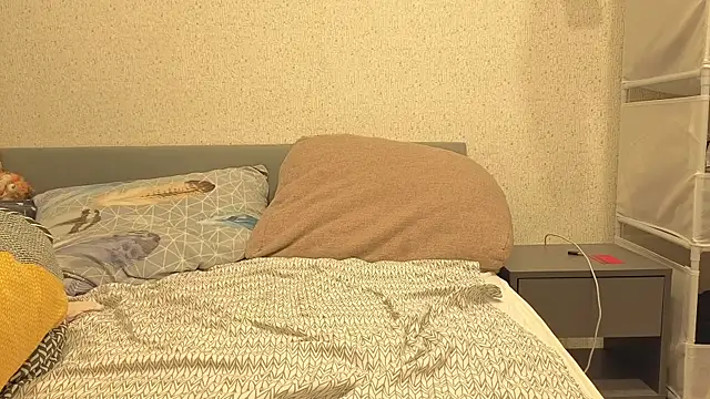 Snapshot of JennyStormy chatting on October 6, 9:48 am JennyStormy online show from October 6, 9:48 am