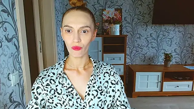 Snapshot of Lady_Sunshine_ chatting on September 13, 8:11 am Lady Sunshine online show from September 13, 8:11 am