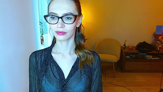 Lady Sunshine  online show from April 11, 7:25 am