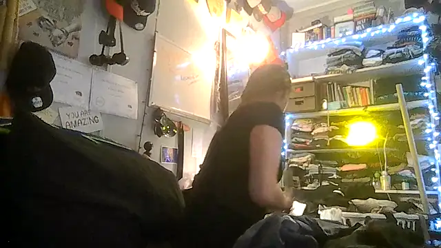 ShysluutGia online show from March 9, 7:00 am