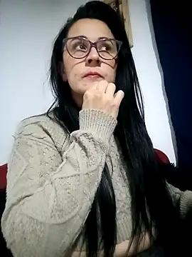 Snapshot of Alanna_11 chatting on September 23, 3:26 am Alanna 11 online show from September 23, 3:26 am