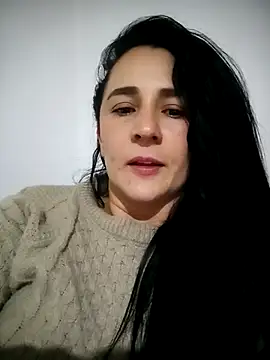 Snapshot of Alanna_11 chatting on October 9, 4:49 am Alanna 11 online show from October 9, 4:49 am