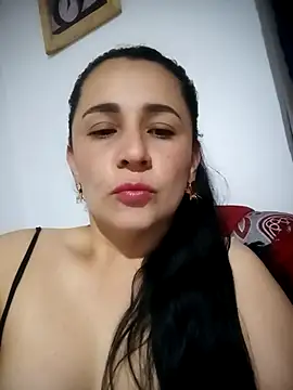 Snapshot of Alanna_11 chatting on September 18, 3:49 am Alanna 11 online show from September 18, 3:49 am