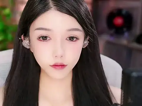 vv-77 online show from December 2, 7:05 pm