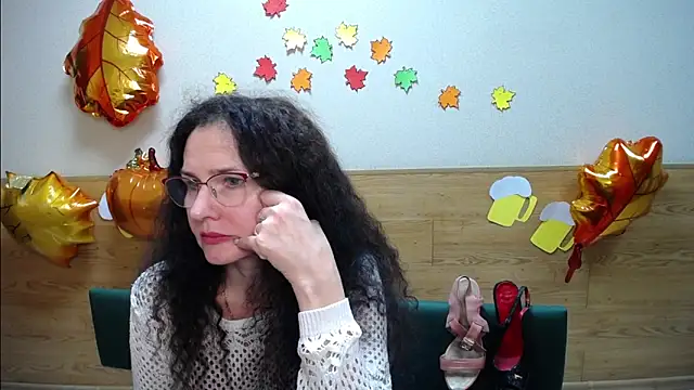 Miroslava Happi online show from September 26, 11:41 am