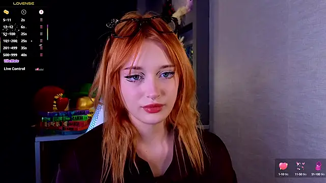 Snapshot of Hisoka_akerley chatting on October 13, 5:26 pm Hisoka akerley online show from October 13, 5:26 pm