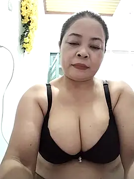 Snapshot of Baby-bigtits2024 chatting on September 10, 1:11 pm Baby-bigtits2024 online show from September 10, 1:11 pm