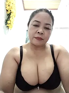 Snapshot of Baby-bigtits2024 chatting on October 14, 1:35 pm Baby-bigtits2024 online show from October 14, 1:35 pm
