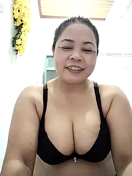 Snapshot of Baby-bigtits2024 chatting on September 23, 10:41 pm Baby-bigtits2024 online show from September 23, 10:41 pm