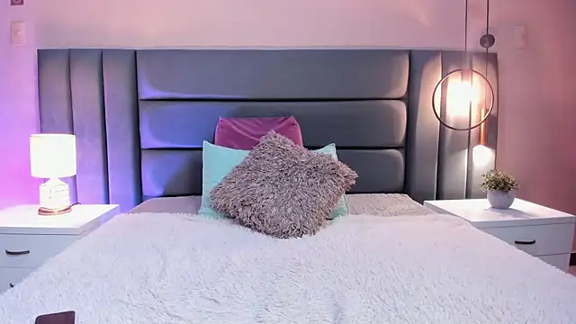 MiaHertz online show from November 27, 5:16 pm