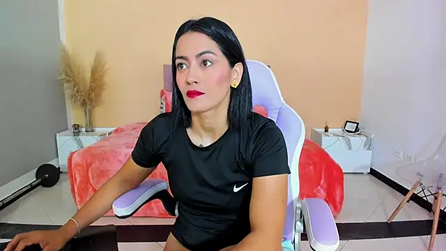 cristal crossfitx online show from December 2, 10:28 am