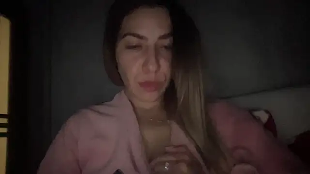 sarrah rossy online show from November 4, 10:26 pm