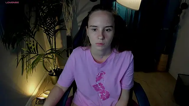 Lika 0ne online show from September 28, 12:21 pm