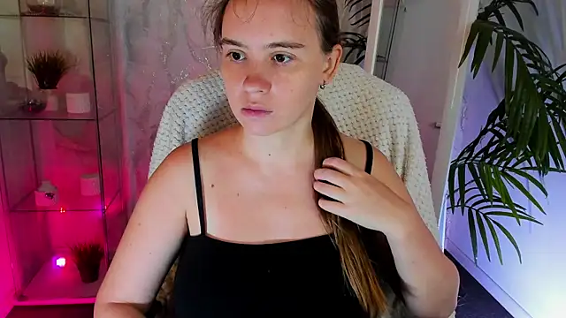 Lika 0ne online show from July 21, 12:06 pm