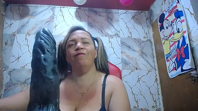 alina maturehot online show from February 17, 8:02 am