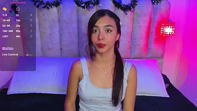 lanna brunette online show from October 27, 1:06 pm