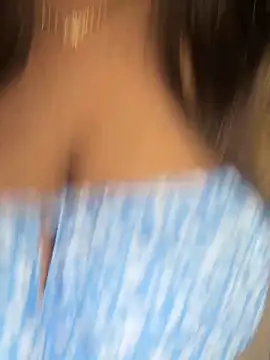 WifyHubby 38 online show from December 4, 6:41 pm