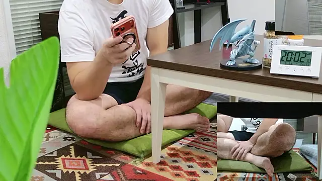 YARASERO-kun online show from November 1, 11:03 am