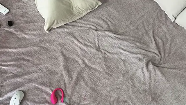 SandraSchon online show from January 16, 7:37 am