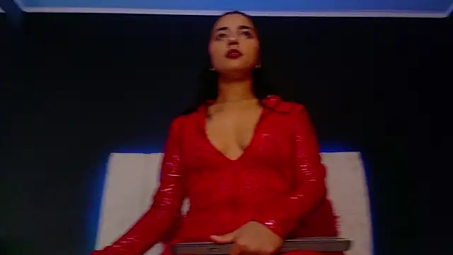 Snapshot of MariamLaraa chatting on October 17, 2:59 am MariamLaraa online show from October 17, 2:59 am