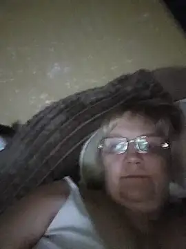 Violet5364 online show from May 15, 8:44 pm