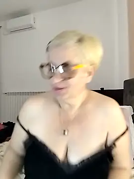 Pumabionda online show from November 20, 11:50 pm