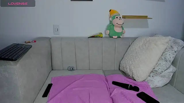 sarita bigbooty  online show from September 16, 4:42 am