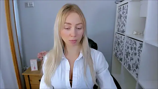 MargaritaRose online show from January 13, 4:33 pm