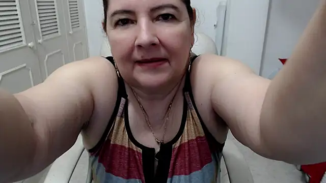 leonela 69 online show from June 16, 2:45 am