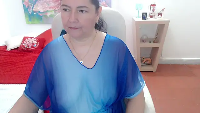 leonela 69 online show from November 29, 3:32 am