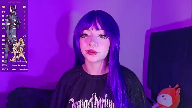 purplelilith3 online show from June 23, 2:31 am