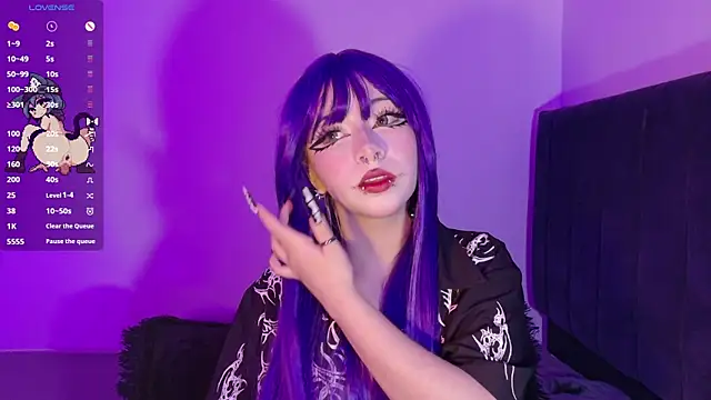 purplelilith3 online show from August 1, 4:09 pm