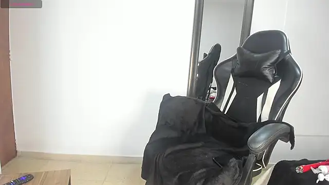 Snapshot of natasha_steele chatting on September 25, 9:01 pm natasha steele online show from September 25, 9:01 pm