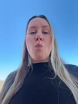 Mona Plus online show from March 22, 10:21 am