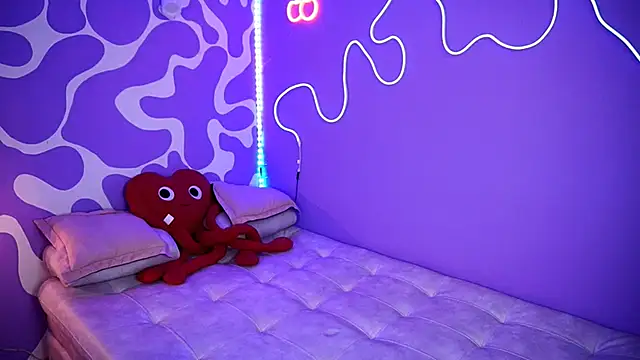 verosmit1 online show from February 14, 12:12 am