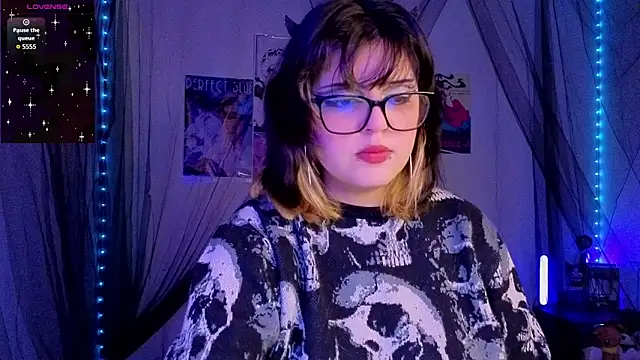 scarleth shadow online show from November 26, 12:11 am