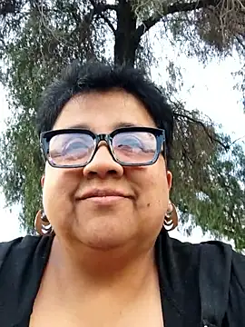 Snapshot of erinadarling79 chatting on September 25, 10:07 pm erinadarling79 online show from September 25, 10:07 pm