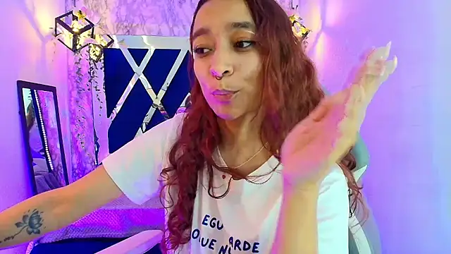 charlotte bluee online show from May 26, 8:19 pm