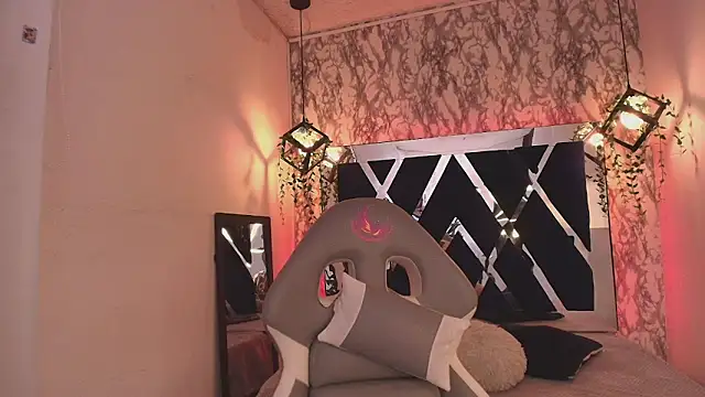 charlotte bluee online show from October 23, 9:54 pm