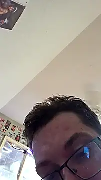 Sk00byJaXxX212 online show from November 22, 5:37 pm