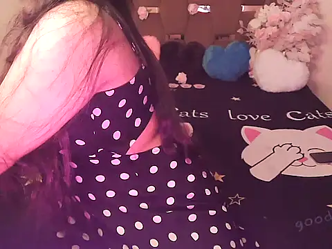 megancatluna online show from September 18, 6:56 am