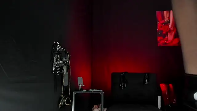 Aleshkastone online show from March 18, 10:15 pm