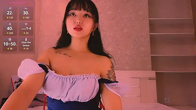 Demonic Angel  online show from October 23, 10:10 am