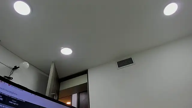 KimberlyBigBoobs online show from September 20, 7:17 am