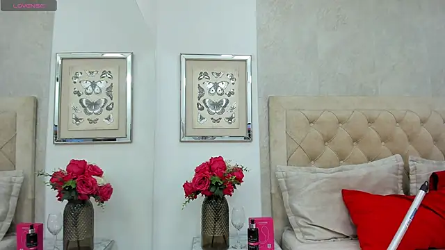 KimberlyBigBoobs online show from April 23, 10:34 pm